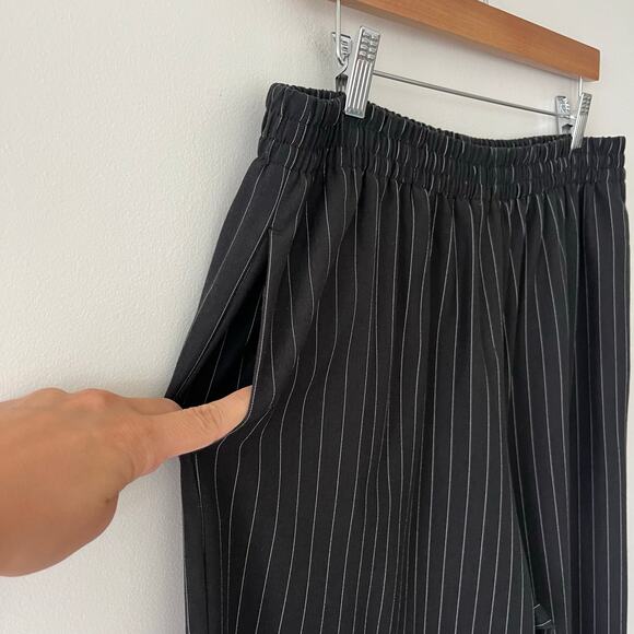 Reformation Black and White Pinstripe Tully Wide Leg Pull On Pant, Size XL - Picture 14 of 16